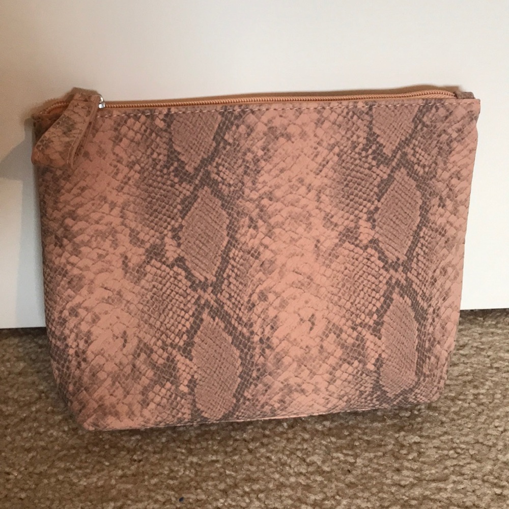 Matte snakeskin print cosmetic makeup bag!